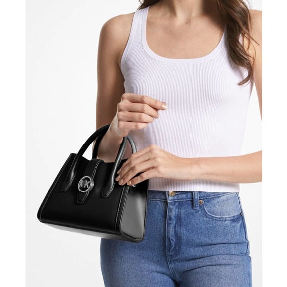 New Michael Kors Small Gabby Purse Bag - Picture 3 of 5